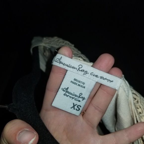 Crop top - Picture 3 of 3